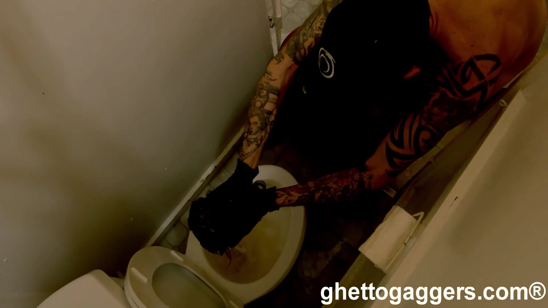 thick big mama got fucked real hard till she can’t walk