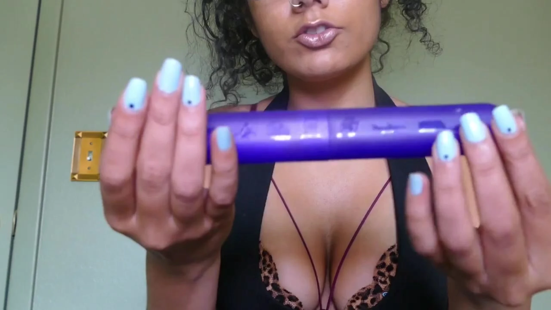 Indialove reveals her sexy tits in her amazing lingerie