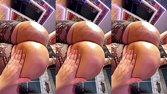 Gem Jewels is having a good time showing her ass to her fans