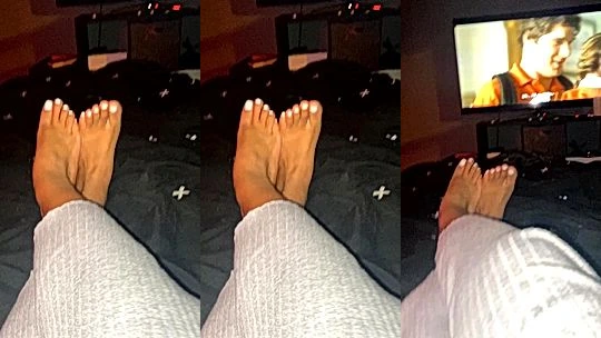 naughty hsexy mode Jaaden Kyrelle show off her pretty feet on video
