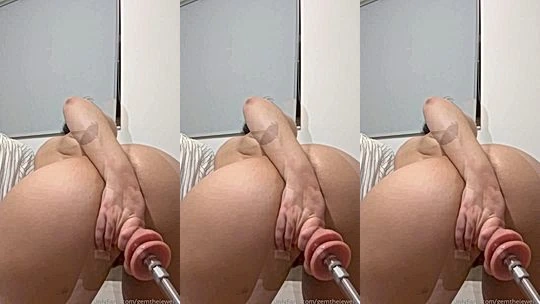 horny slut Gem Jewels drill her pussy naked with fuck machine onlyfans leak video