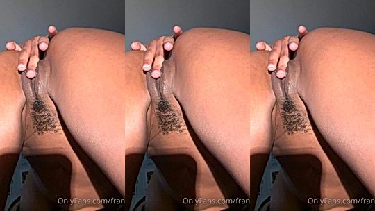 black hairy American slut Frankiiy playing with her pussy and ass naked video
