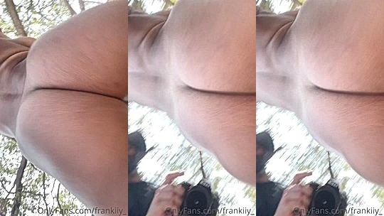 horny naked black slut Frankiiy shaking her ass