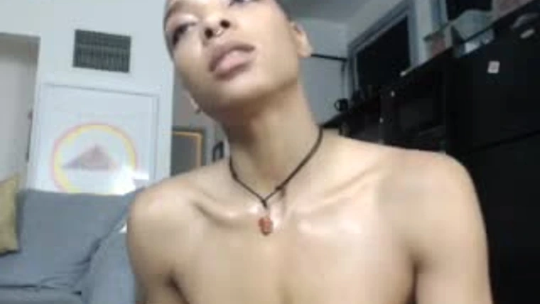 cute black ebony stepsis Frankiiy wants to haves sex doggystyle onlyfans leak